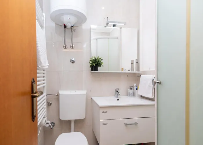 Appartement Cozy With Balcony In Center *